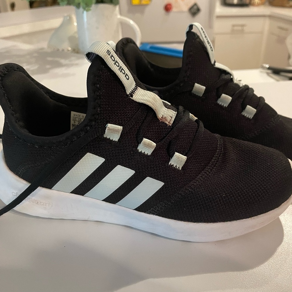Boys size 3 Adidas